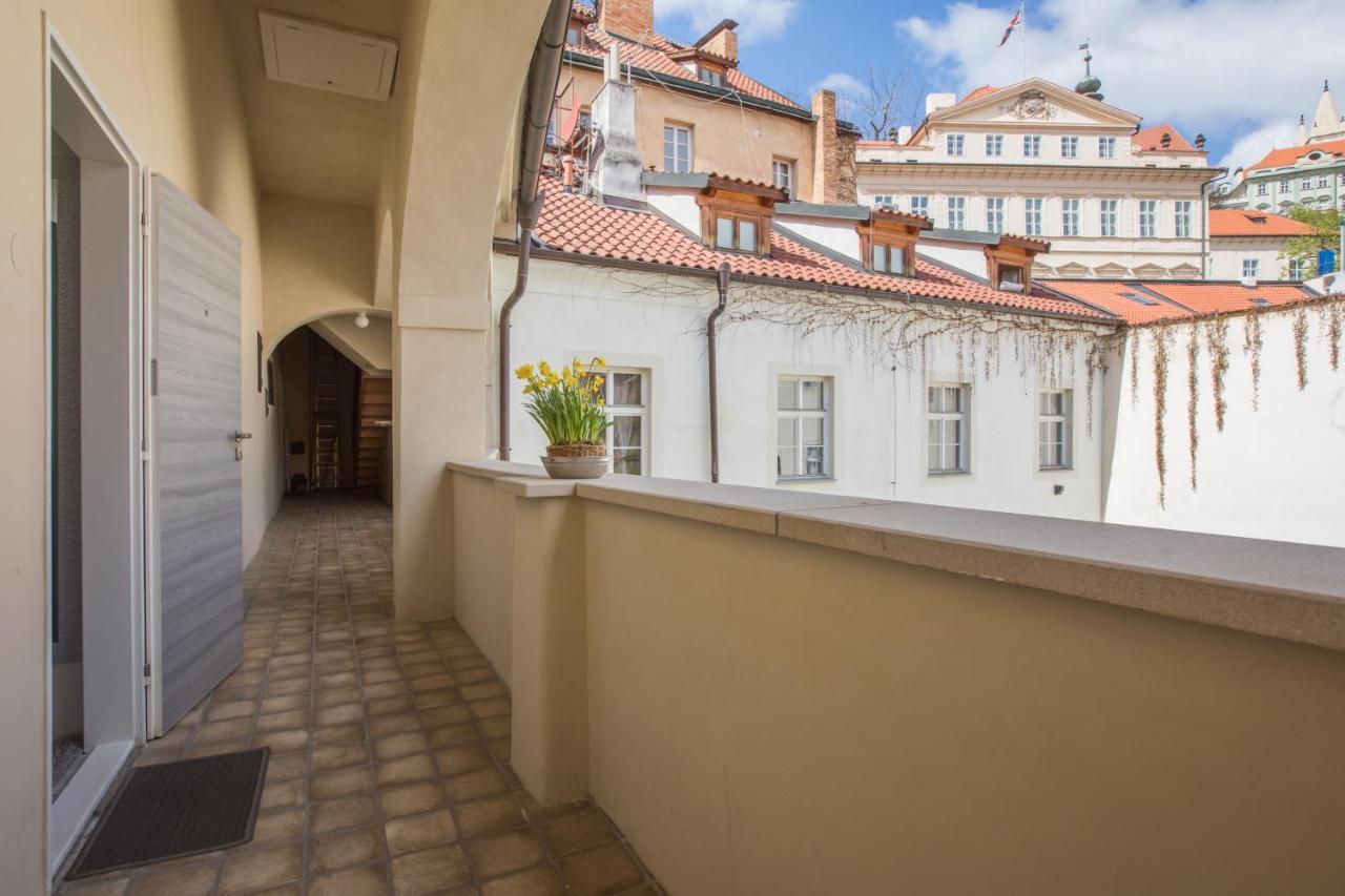 Apartment Thunovska 10 Prag Exterior foto