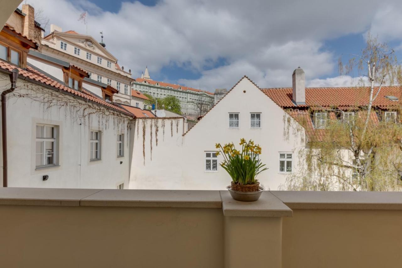 Apartment Thunovska 10 Prag Exterior foto